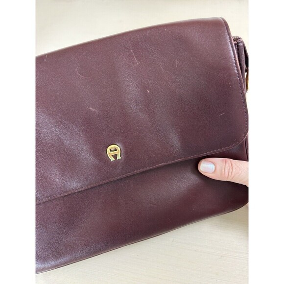 Vintage Etienne Aigner Crossbody Bag Purse Dark Brown Leather Adjustable Strap - Picture 7 of 13